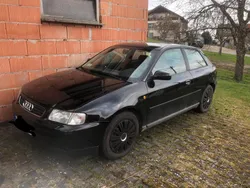 Schwarz Gebraucht 1998 Audi A3 Kleinwagen | 800 € (Superpreis)