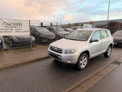 Silber Gebraucht 2008 Toyota RAV4 Travel SUV | 7.999 € (Fairer Preis)