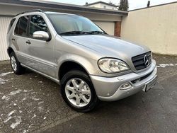 Silber Gebraucht 2002 Mercedes ML270 SUV | 6.250 € (Etwas zu teuer)