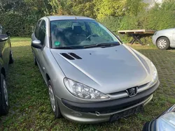 Silber Gebraucht 2005 Peugeot 206 Filou Kleinwagen | 1.900 € (Fairer Preis)