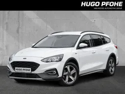 Weiß Gebraucht 2021 Ford Focus Active Limousine | 18.400 € (Guter Preis)