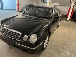 Schwarz Gebraucht 2000 Mercedes E280 Elegance Limousine | 3.950 € (Superpreis)