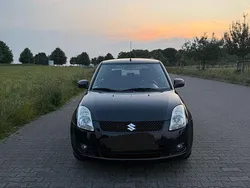 Schwarz Gebraucht 2009 Suzuki Swift Limousine | 2.300 € (Guter Preis)