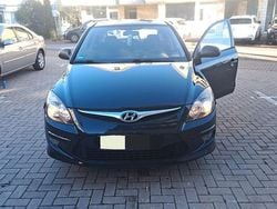 Schwarz Gebraucht 2010 Hyundai i30 Edition Limousine | 1.700 € (Fairer Preis)