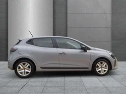 Rafalegrau Neu 2025 Renault Clio V Evolution Kleinwagen | 21.790 € (Fairer Preis)