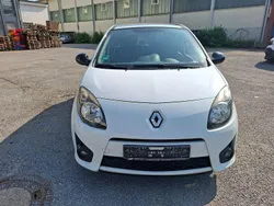 Weiß Gebraucht 2009 Renault Twingo Night&Day Kleinwagen | 2.290 € (Guter Preis)