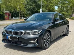 Schwarz Gebraucht 2020 BMW 330 Luxury Line Limousine | 38.000 € (Fairer Preis)