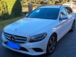 Weiß Gebraucht 2021 Mercedes C180 Kombi | 25.000 € (Fairer Preis)