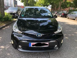 Toyota Prius+