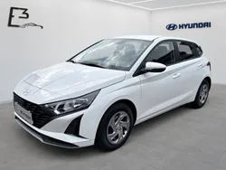 Weiß Neu 2025 Hyundai i20 Select Limousine | 17.290 € (Guter Preis)