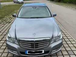 Grau Gebraucht 2013 Mercedes E350 Elegance Limousine | 15.700 € (Fairer Preis)