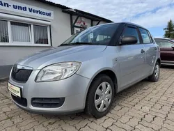 Silber Gebraucht 2010 Skoda Fabia Classic Limousine | 3.499 € (Fairer Preis)