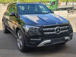 Obsidianschwarz (metallic) Gebraucht 2023 Mercedes GLE450 AMG SUV | 77.899 €