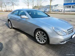 Silber Gebraucht 2008 Mercedes CLS320 Coupé | 4.500 €