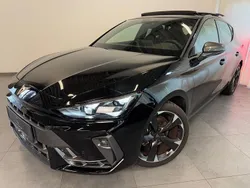 Mitternachtsschwarz Gebraucht 2025 Cupra Leon Limousine | 31.950 € (Fairer Preis)