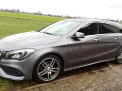 Grau Gebraucht 2017 Mercedes CLA180 Shooting Brake AMG line Kombi | 16.400 € (Fairer Preis)