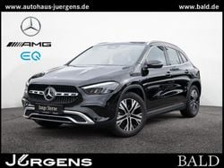 Schwarz kosmosschwarz metallic Gebraucht 2024 Mercedes GLA200 Progressive SUV | 37.720 € (Guter Preis)