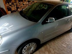 Silber Gebraucht 2004 VW Polo Cricket Kleinwagen | 1.100 € (Fairer Preis)