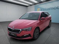 Rot Gebraucht 2023 Skoda Scala Kleinwagen | 23.549 € (Fairer Preis)