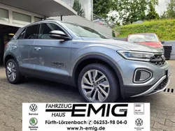 Silber Neu 2025 VW T-Roc Goal SUV | 36.995 € (Guter Preis)