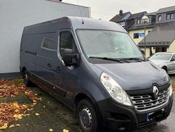 Grau Gebraucht 2016 Renault Master Van / Kleinbus | 14.399 €