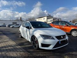 Weiß Gebraucht 2015 Cupra Leon Limousine | 17.500 € (Guter Preis)