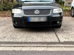 Schwarz Gebraucht 2001 VW Passat Limousine | 1.400 € (Guter Preis)