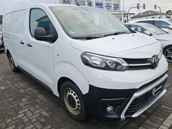 Weiß Gebraucht 2022 Toyota Proace Van | 14.950 € (Superpreis)
