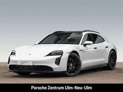Carraraweißmetallic Gebraucht 2023 Porsche Taycan GTS Sport Turismo Limousine | 88.990 € (Fairer Preis)