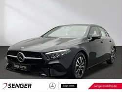 Schwarz Gebraucht 2023 Mercedes A180 Kleinwagen | 27.830 € (Fairer Preis)