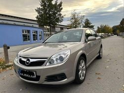 Beige Gebraucht 2006 Opel Vectra Limousine | 1.299 € (Guter Preis)