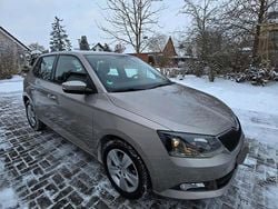 Grau Gebraucht 2016 Skoda Fabia Kleinwagen | 7.200 € (Guter Preis)
