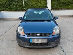 Blau Gebraucht 2006 Ford Fiesta Kleinwagen | 1.190 € (Guter Preis)