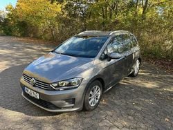 Braun Gebraucht 2016 VW Golf Sportsvan Van / Kleinbus | 13.950 € (Guter Preis)