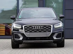 Mythosschwarz Gebraucht 2018 Audi Q2 Sport SUV | 20.980 € (Guter Preis)
