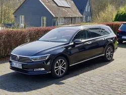 Schwarz Gebraucht 2015 VW Passat Highline Kombi | 14.800 € (Superpreis)
