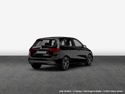 Nachtschwarz Gebraucht 2024 Mercedes B200 Van / Kleinbus | 32.410 € (Etwas zu teuer)