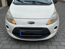 Weiß Gebraucht 2009 Ford Ka Kleinwagen | 1.900 € (Fairer Preis)