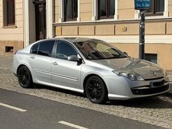 Silber Gebraucht 2008 Renault Laguna III Limousine | 2.650 € (Fairer Preis)