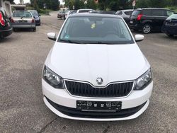 Weiß Gebraucht 2017 Skoda Fabia Active Kleinwagen | 6.100 € (Guter Preis)