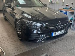 Schwarz Gebraucht 2020 Mercedes E400 AMG line Kombi | 36.900 € (Teuer)