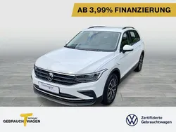 Weiß Gebraucht 2022 VW Tiguan Life SUV | 26.250 € (Guter Preis)