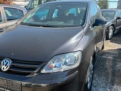 Schwarz Gebraucht 2006 VW Golf Plus Comfortline Van / Kleinbus | 1.690 €
