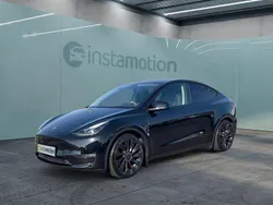 Gebraucht 2022 Tesla Model Y SUV | 35.249 € (Etwas zu teuer)