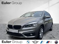 Silber Gebraucht 2018 BMW 218 Active Tourer Van / Kleinbus | 14.488 € (Fairer Preis)