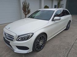 Weiß Gebraucht 2015 Mercedes C180 AMG line Kombi | 18.200 € (Teuer)