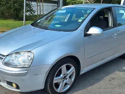 Silber Gebraucht 2008 VW Golf V Kleinwagen | 2.000 € (Guter Preis)