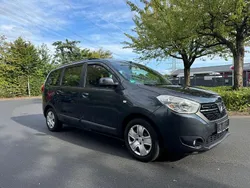 Grau Gebraucht 2018 Dacia Lodgy Lauréate Van / Kleinbus | 5.990 €