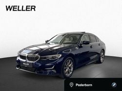 Blau Gebraucht 2022 BMW 320 Luxury Line Limousine | 31.490 € (Superpreis)