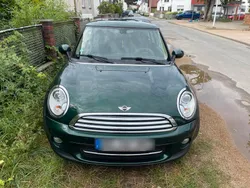 Grün Gebraucht 2011 Mini Cooper Kleinwagen | 3.900 €